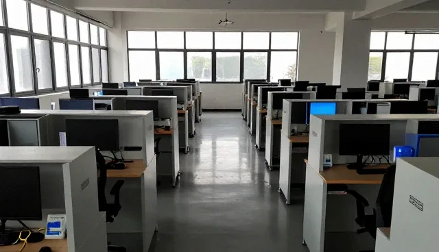 技术适配服务如何推动网络技术效率提升